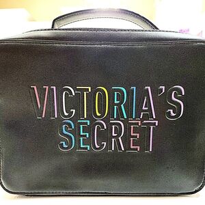 Victoria's 💖 Secret Black Bag! Perfect For Travel 🛍